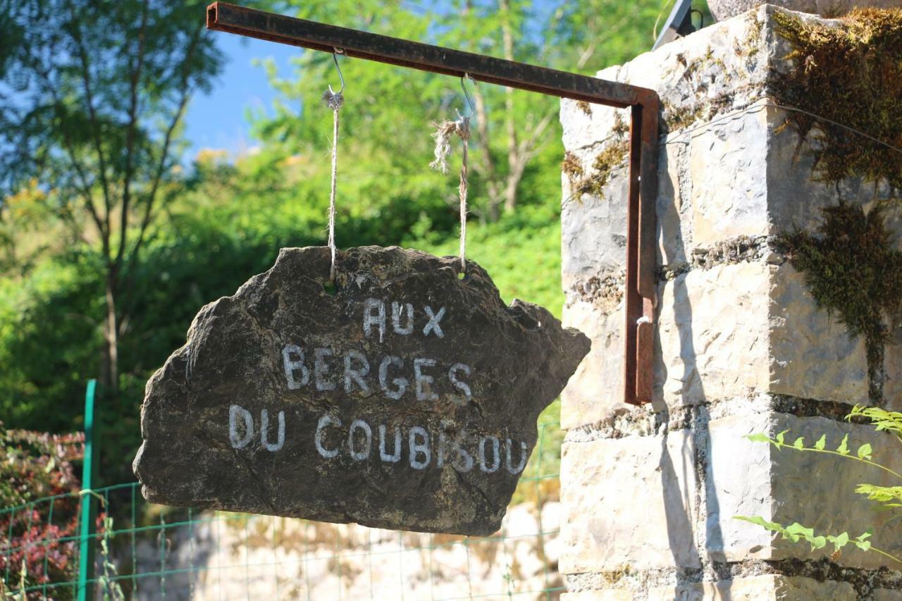 Aux Berges Du Coubisou Exterior photo